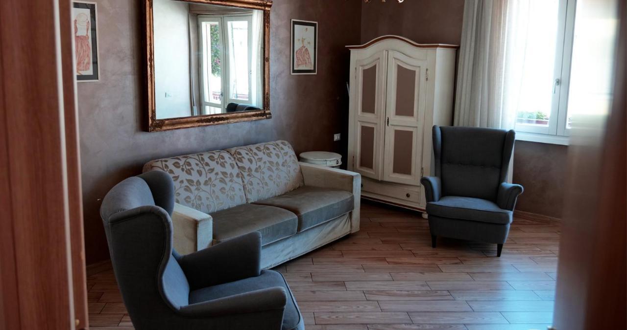 Deco'S Place Roma Teodora 外观 照片